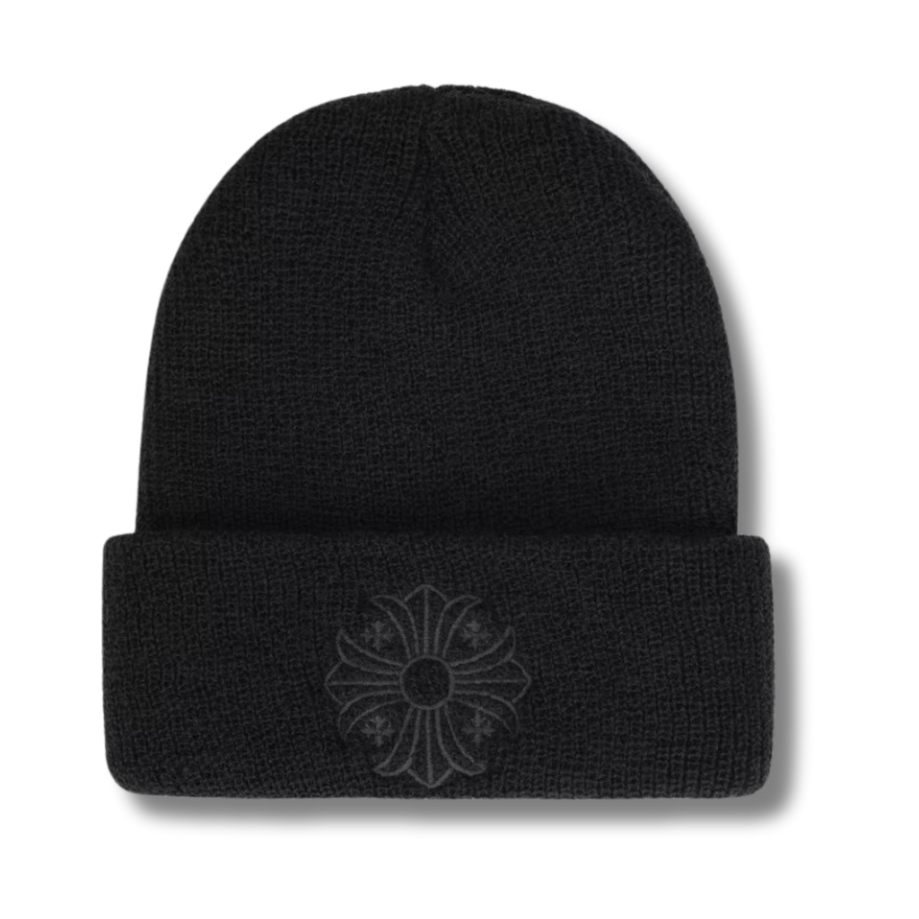 C Heart Beanie full black